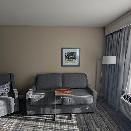 Hampton Inn & Suites Cazenovia, Ny Bagian luar foto
