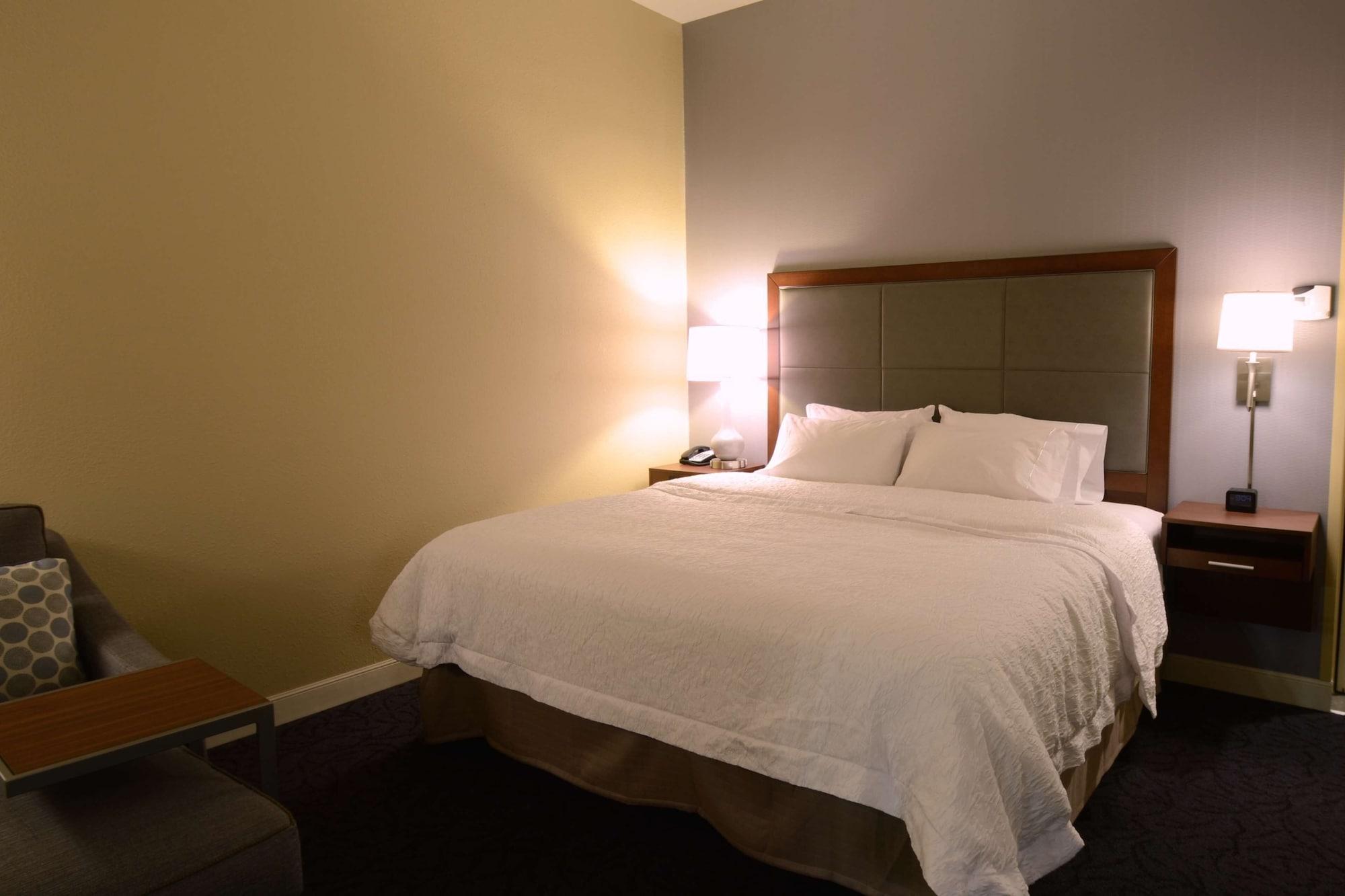 Hampton Inn & Suites Cazenovia, Ny Bagian luar foto