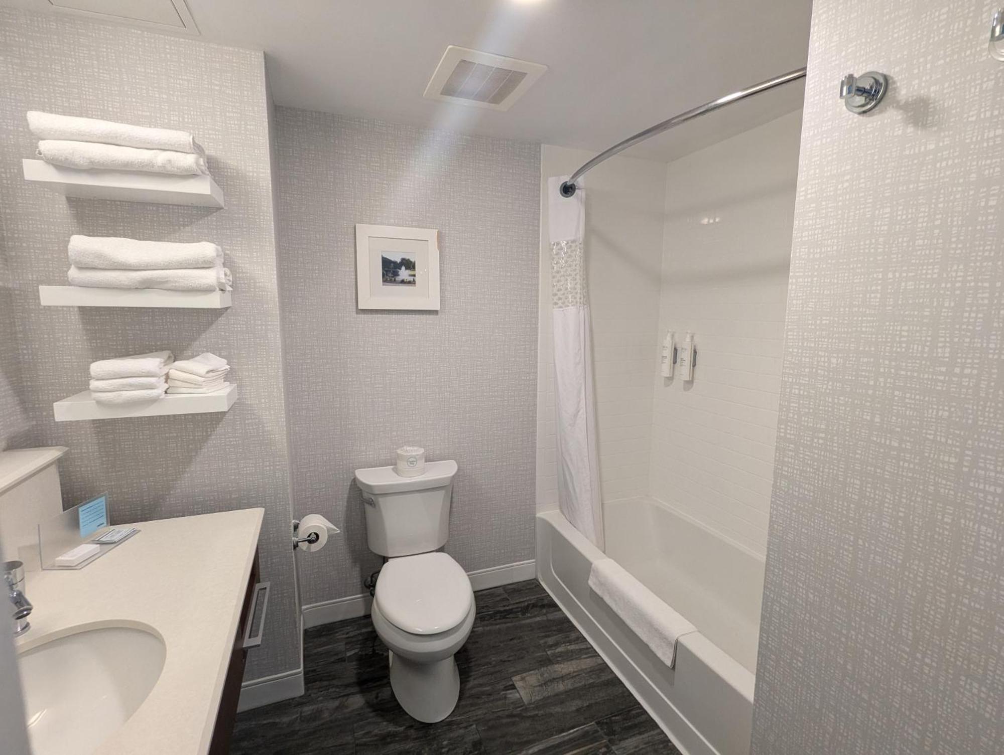 Hampton Inn & Suites Cazenovia, Ny Bagian luar foto