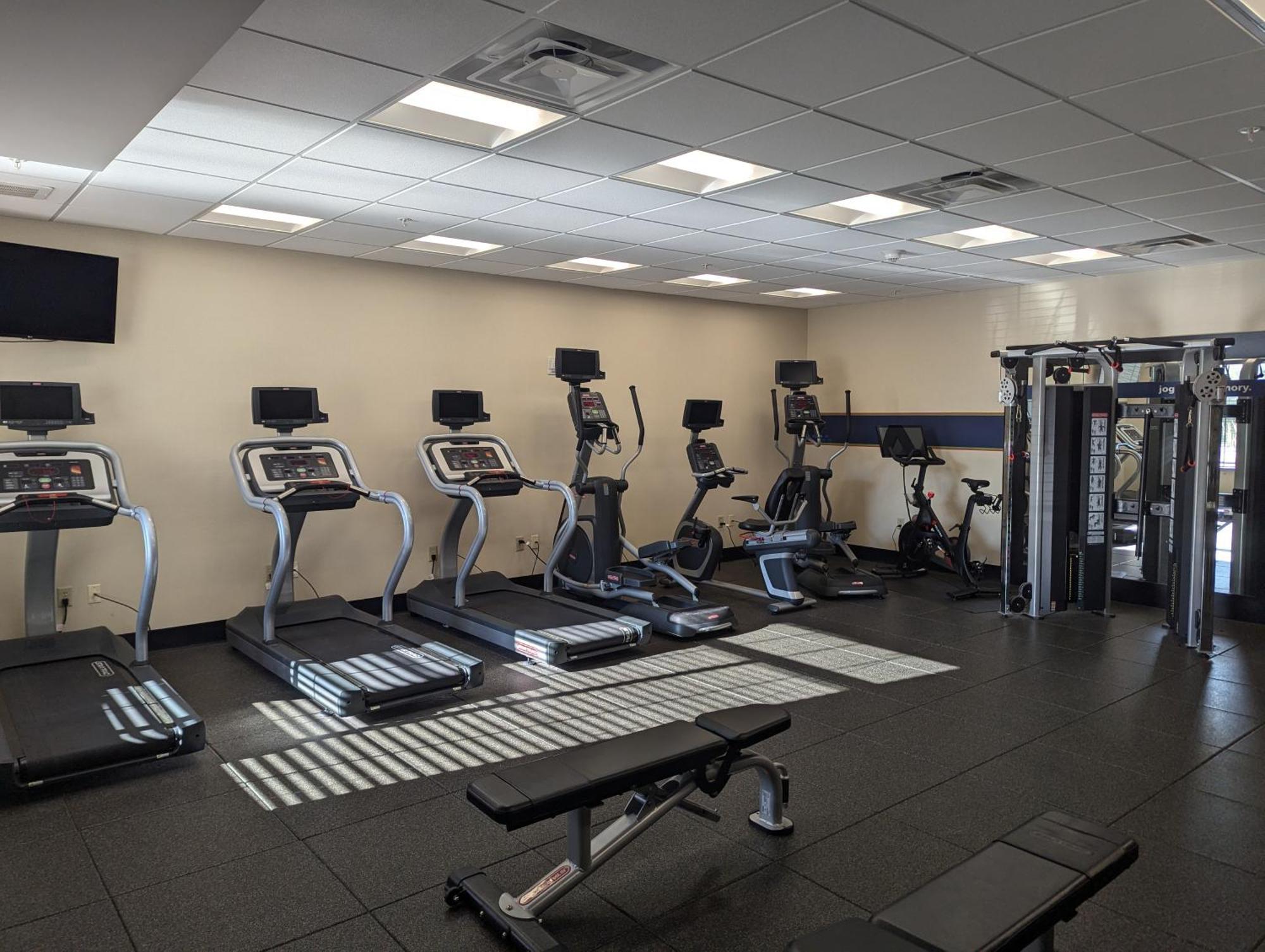 Hampton Inn & Suites Cazenovia, Ny Bagian luar foto