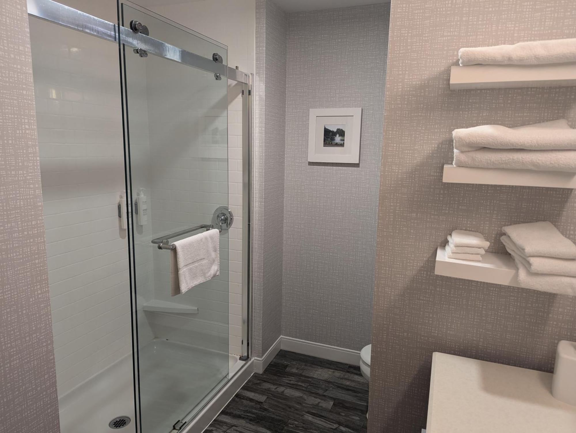 Hampton Inn & Suites Cazenovia, Ny Bagian luar foto